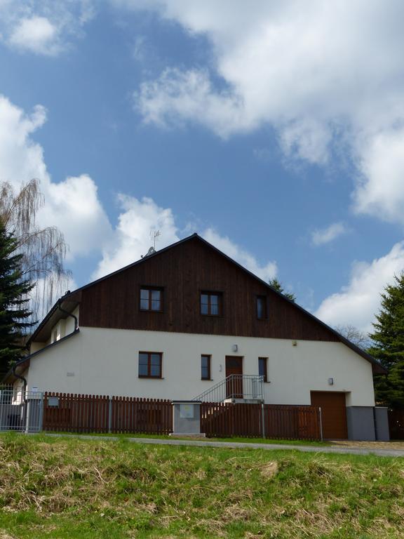 Haus Tolstejn Appartement Jiřetín pod Jedlovou Buitenkant foto