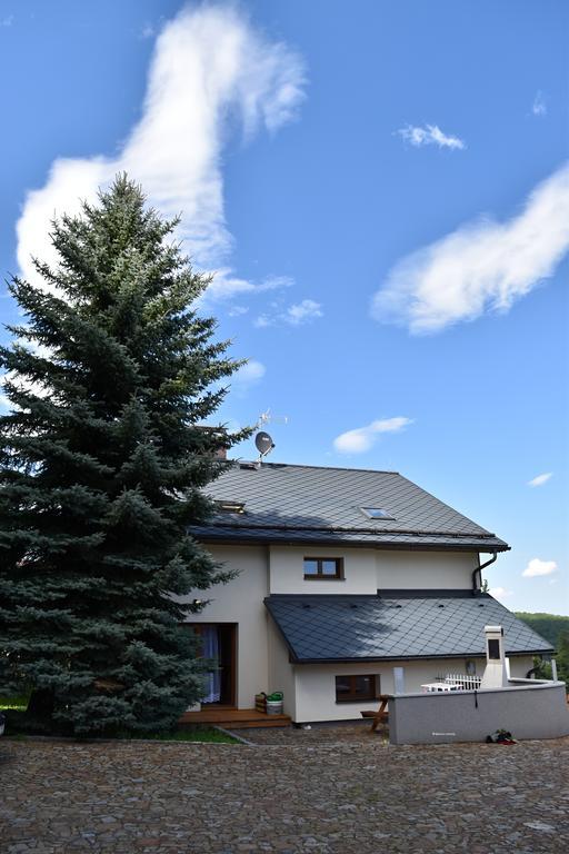 Haus Tolstejn Appartement Jiřetín pod Jedlovou Buitenkant foto